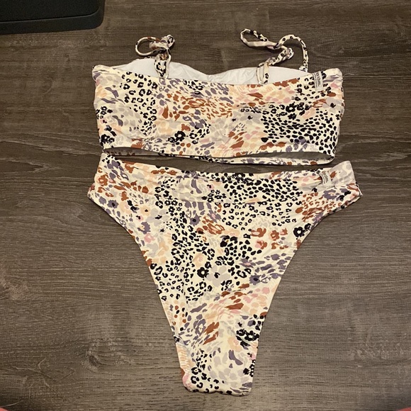 Lulus Rythmn Bikini - Picture 2 of 2